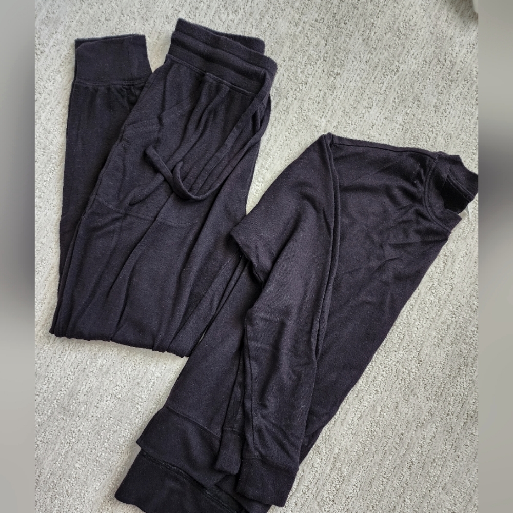BP. Black lounge set